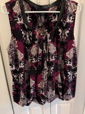 Alfani black purple grey sleeveless blouse with faux leather trim @ neck size 1X